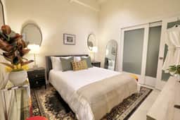Glam DTLA Condo, Pool & Parking - Image 2