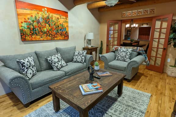 Enchanting Casita Near the Santa Fe Plaza - Image 4